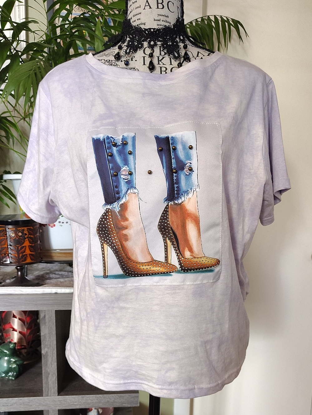Y2K Purple Tie Dye Embellished Heels Artwork Open Back Tee XL Short Sleeves